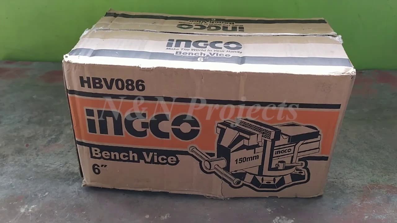 Miniatură video: Unboxing Ingco HBV086 Bench Vice