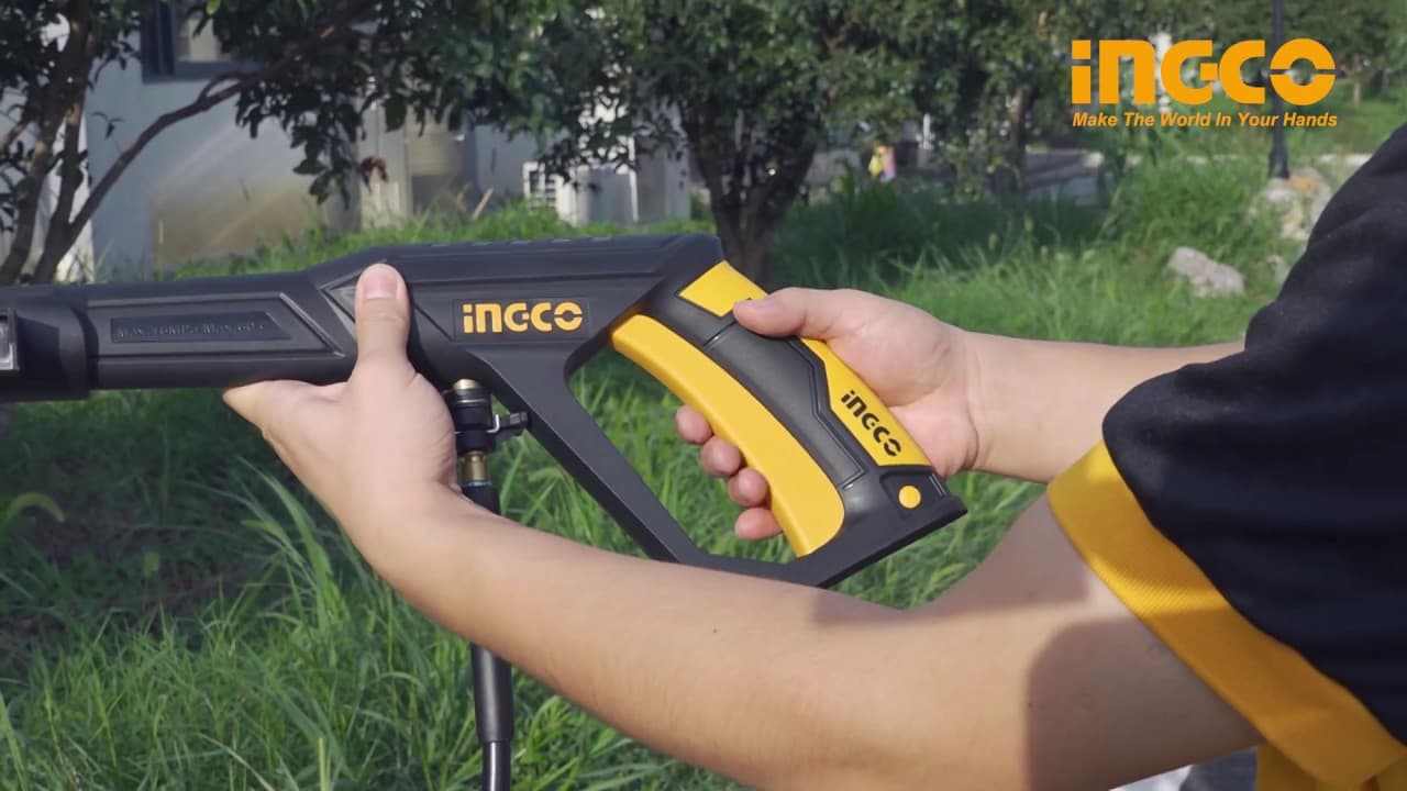 Miniatură video: INGCO High pressure washer HPWR25008