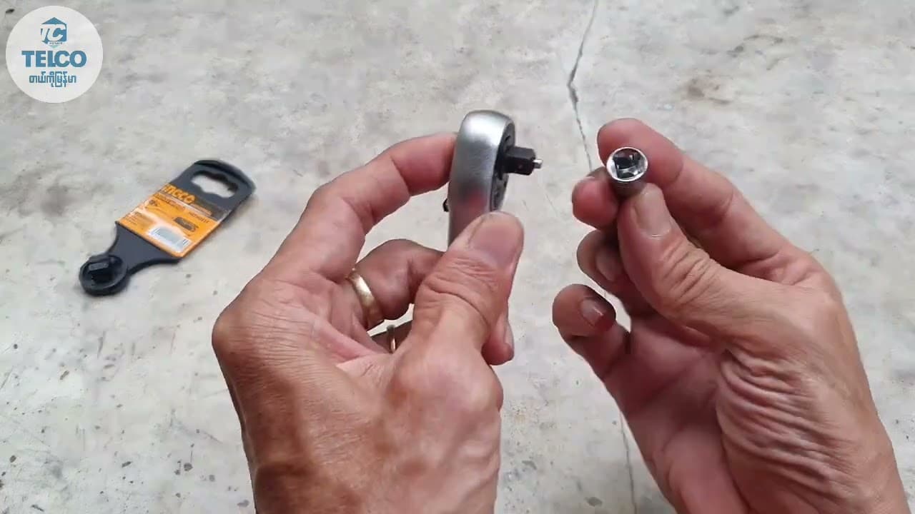 Miniatură video: INGCO 14inch Ratchetwrench HRTH0814