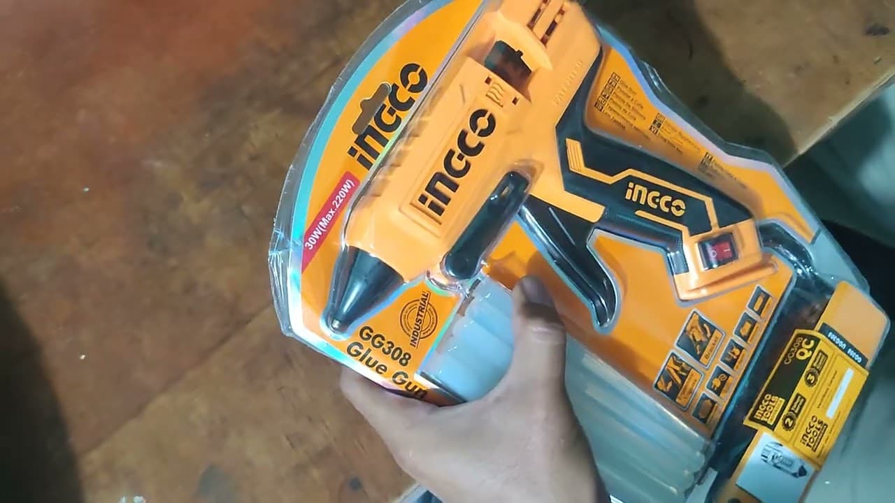Miniatură video: Unboxing Ingco GG308 Glue Gun 220 Watt Alat Lem Tembak Lilin Bakar Panas Cair