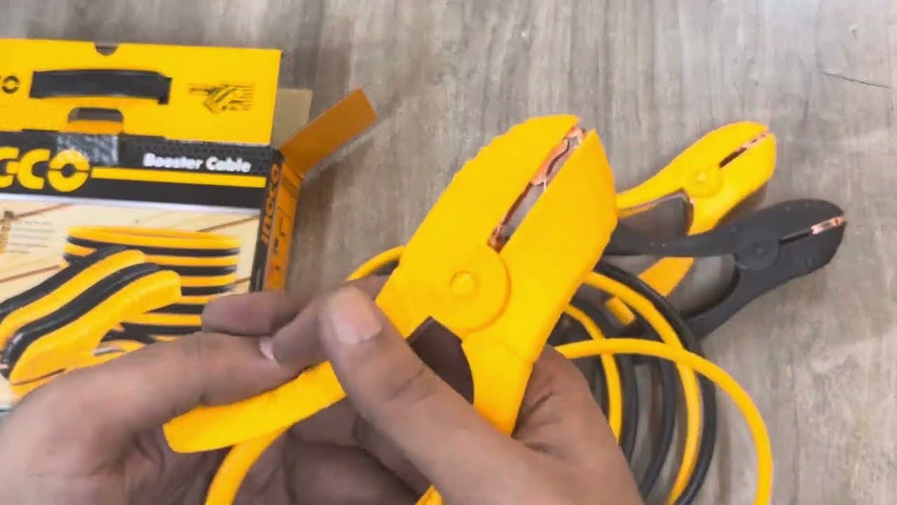 Miniatură video: INGCO Booster Cable 200A HBTCP2001 unboxing by Buttar Enterprises 03350506506 | Lahore Pakistan