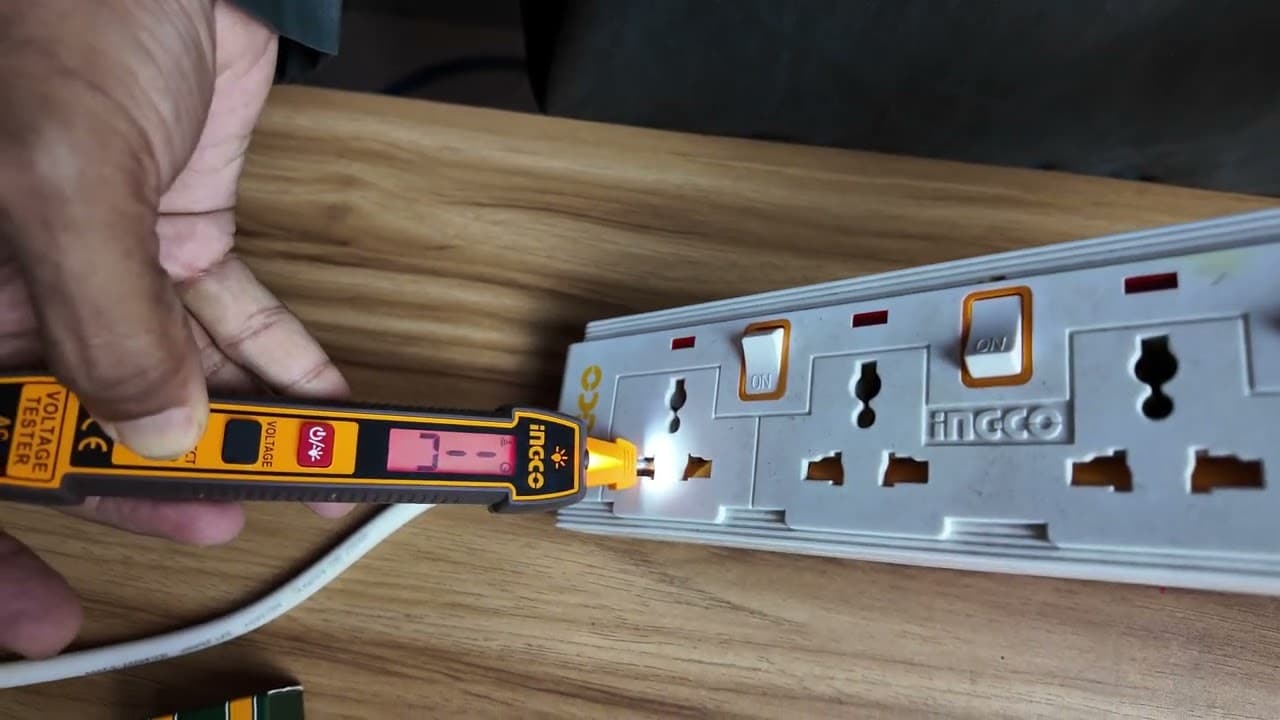 Miniatură video: ⚡ INGCO Large Screen LCD Digital Test Pen🔌 Model: HSDT33001 – AC 12~300V