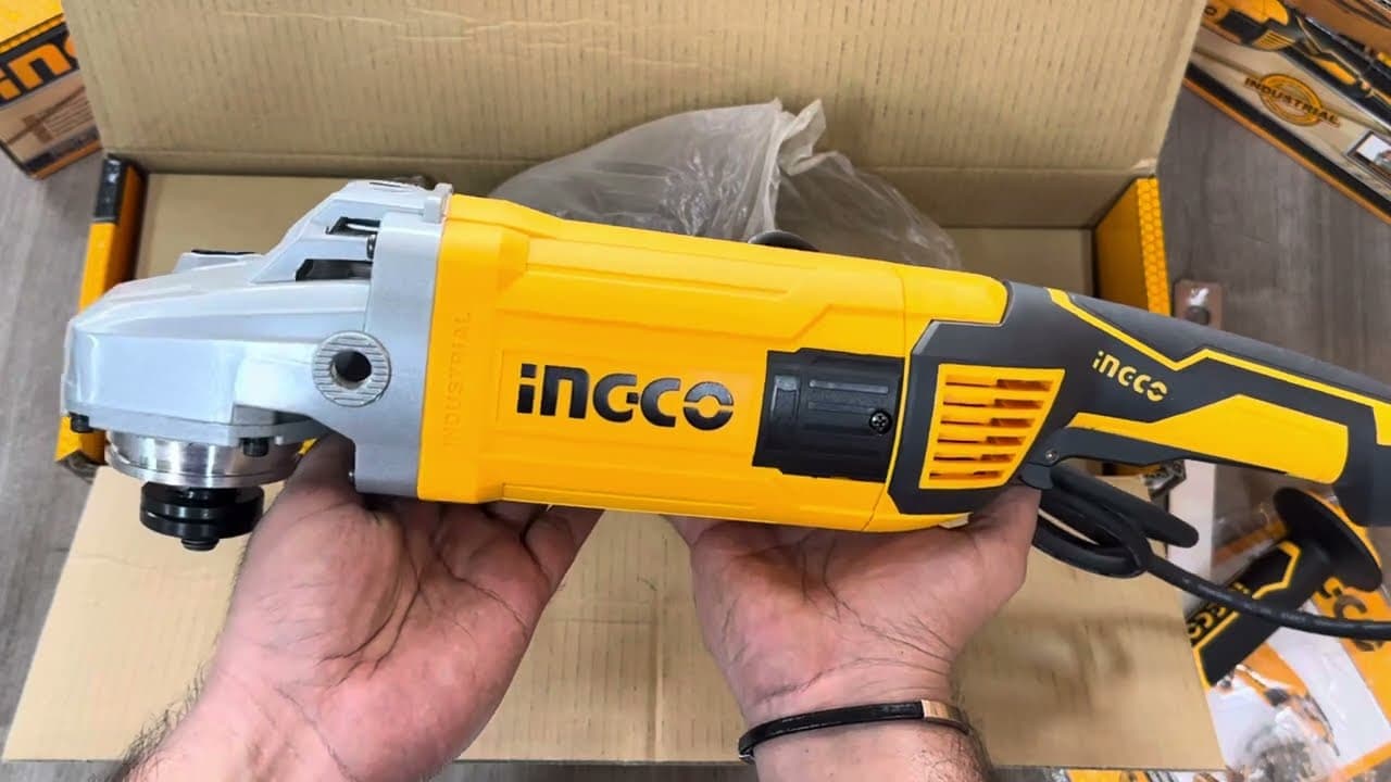 Miniatură video: INGCO 9” 3000W Angle Grinder AG30008 Unboxing by Buttar Enterprises 03350506506 | Lahore Pakistan